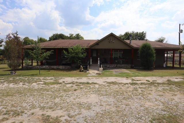 2306 County Road 4145 - Photo 1