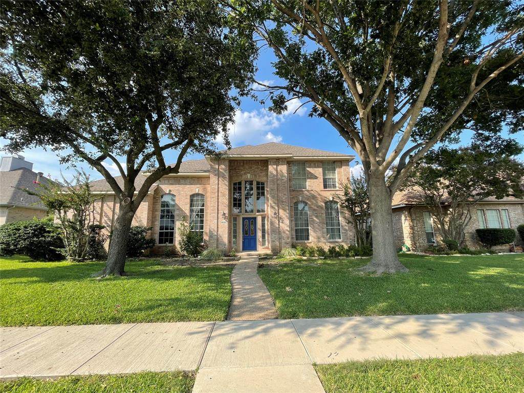 4533 Reunion Drive - Photo 1