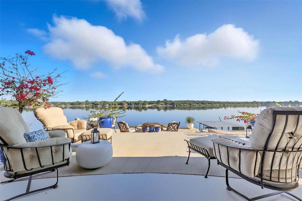 2802 River Ridge Court - Photo 1