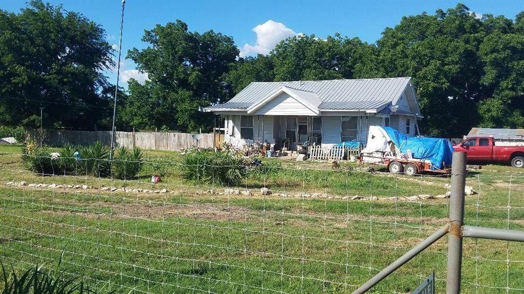 4561 12th Street - Photo 1