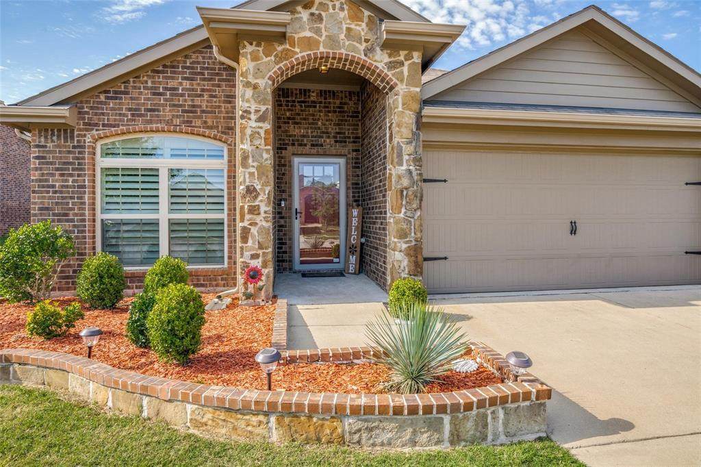 509 Plum Drive - Photo 1