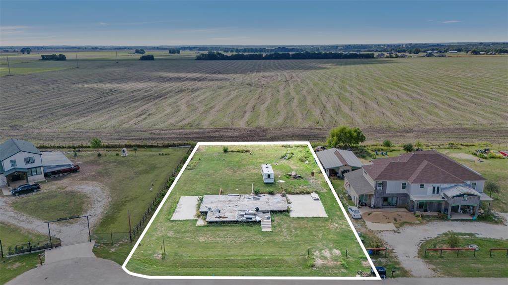 384 Choice Drive - Photo 1