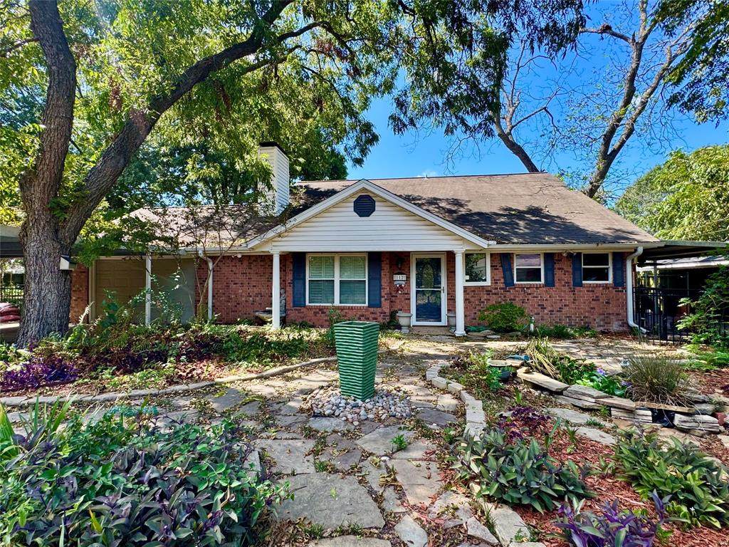 112 34th Street - Photo 1