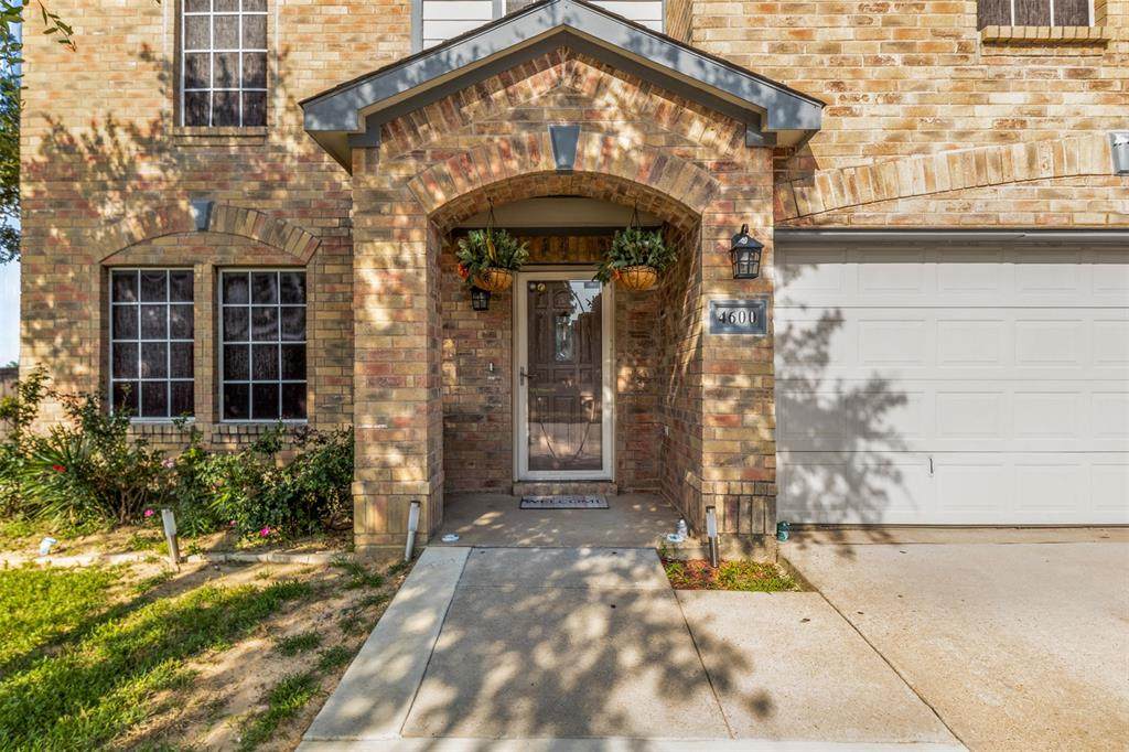 4600 Leslie Lane - Photo 1