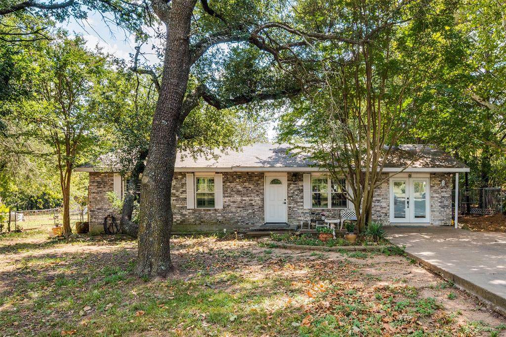 407 Oakdale Street - Photo 1