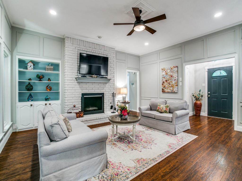 605 Oak Lane - Photo 1