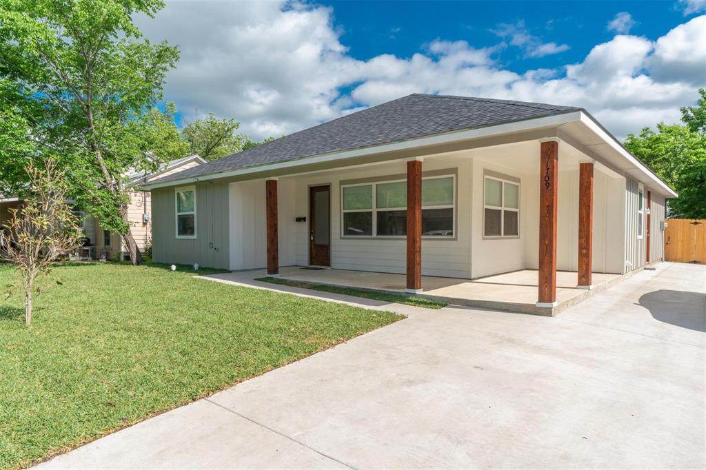 1711 Sycamore Street - Photo 1