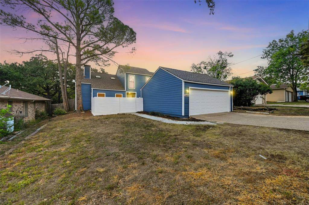 2409 Putnam Street - Photo 1