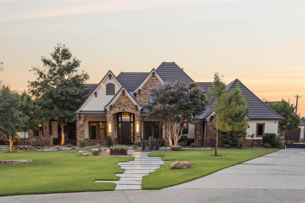 701 Corsica Court - Photo 1