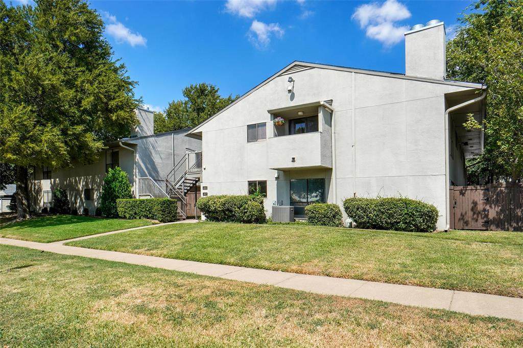 4908 Byers Avenue - Photo 1