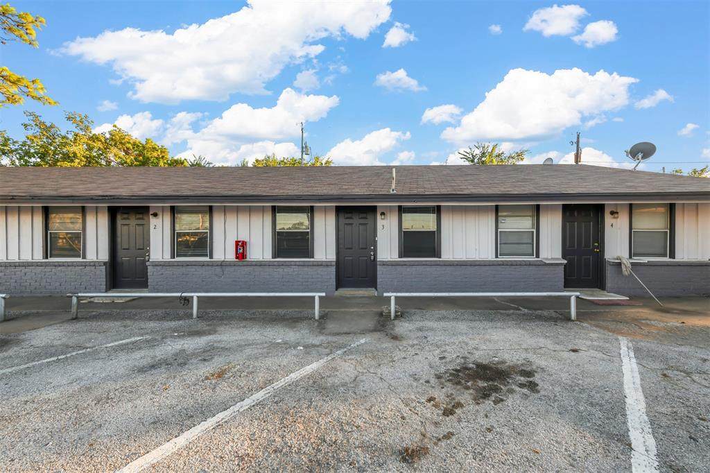 1585 Mill Street - Photo 1