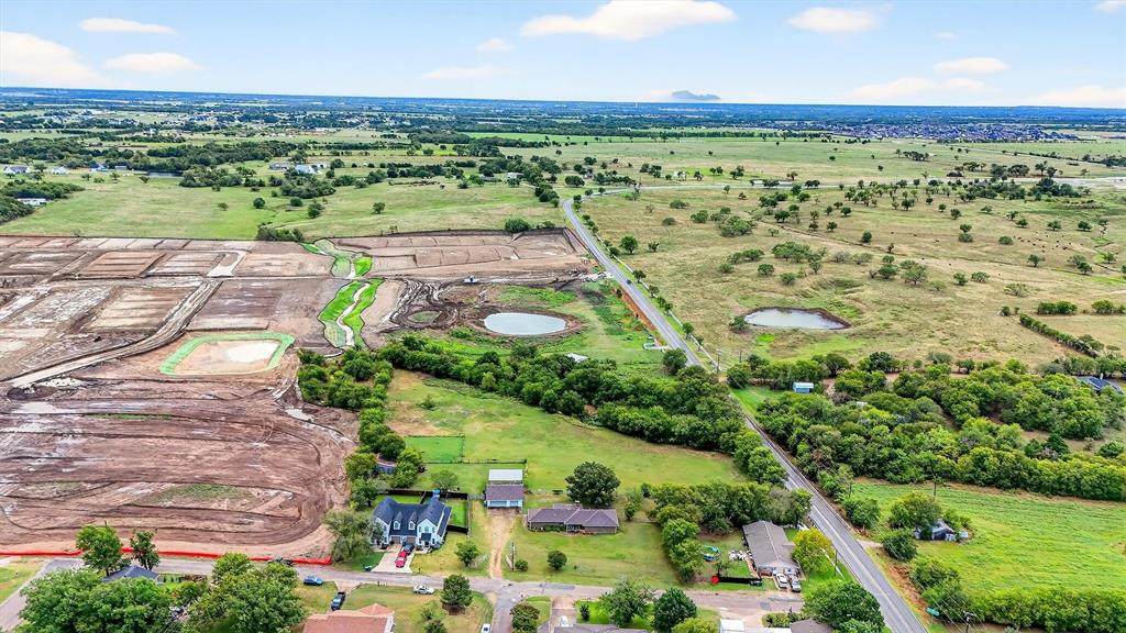 102 9 Th Street - Photo 1