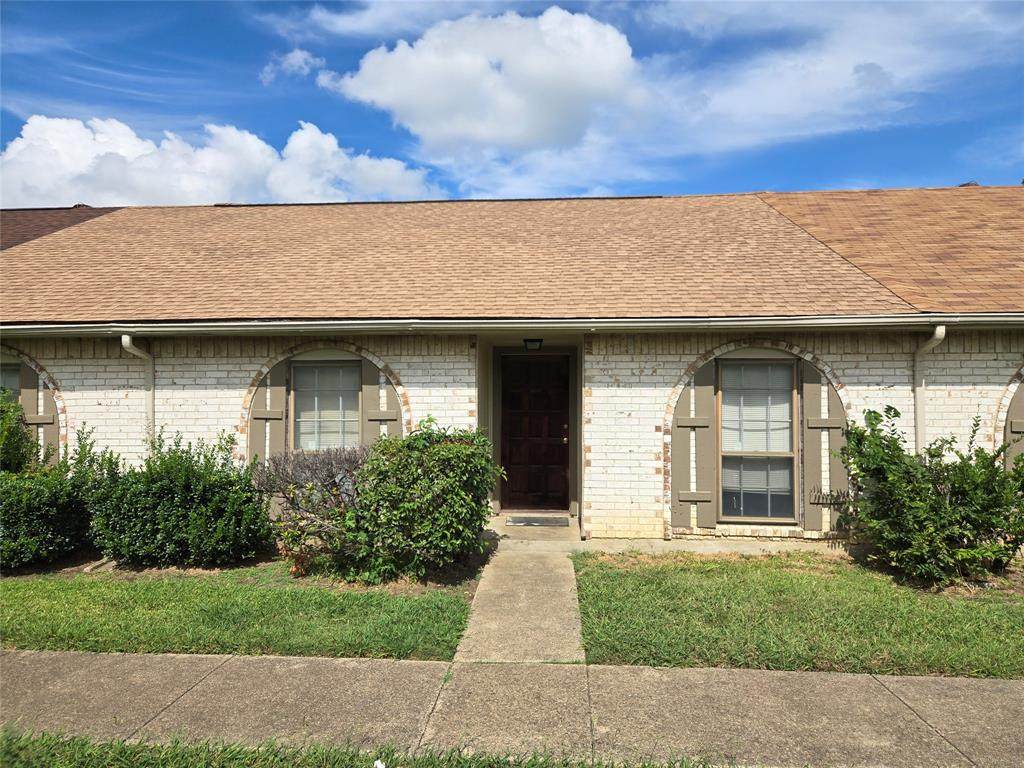 25 Mountain Creek Drive - Photo 1