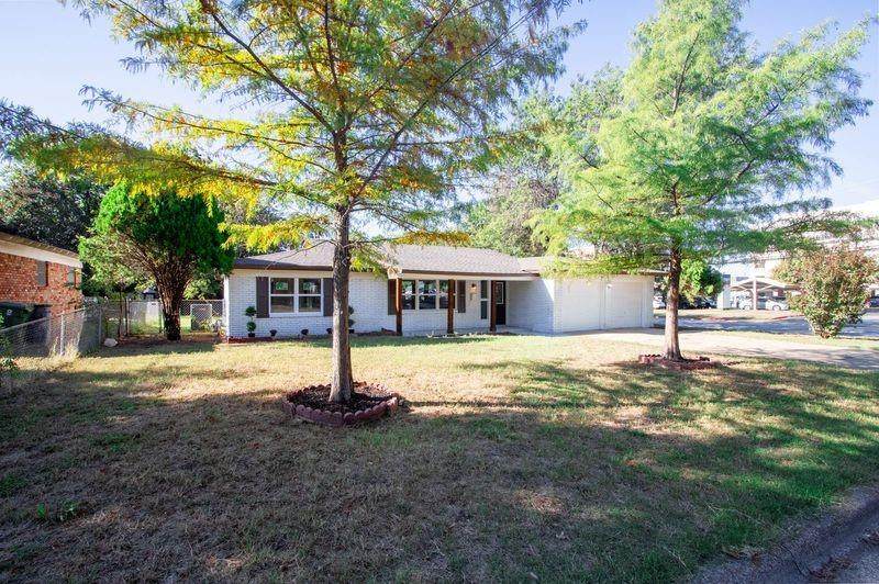 7800 Arnold Terrace - Photo 1