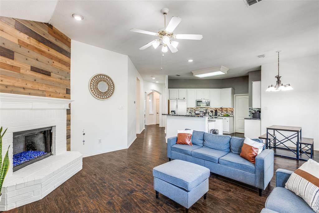 11146 Clearstream Lane - Photo 1