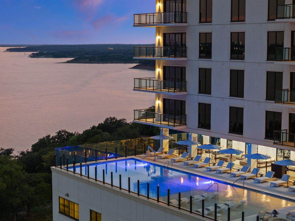 3111 Sunset Boulevard - Photo 1