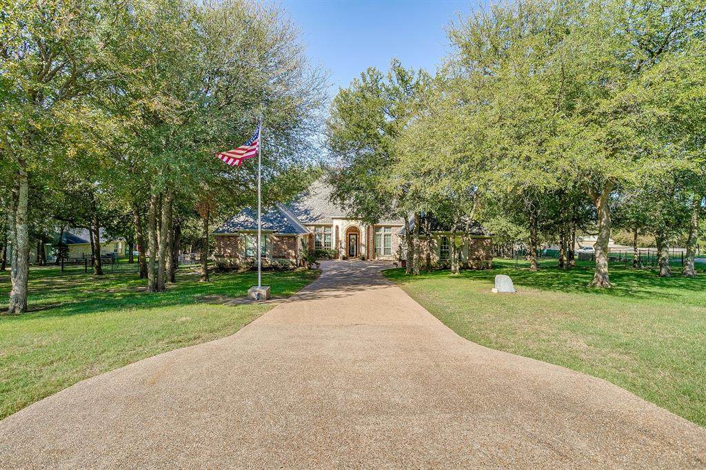 134 Forest Creek Circle - Photo 1