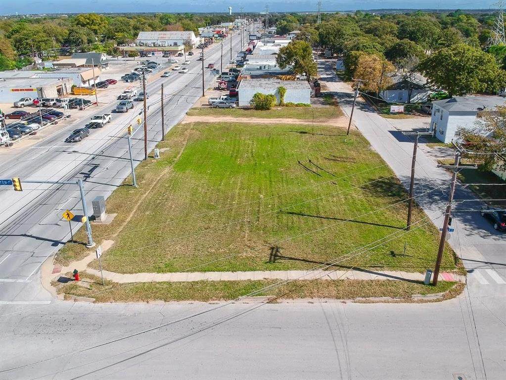 4400 28th Street - Photo 1