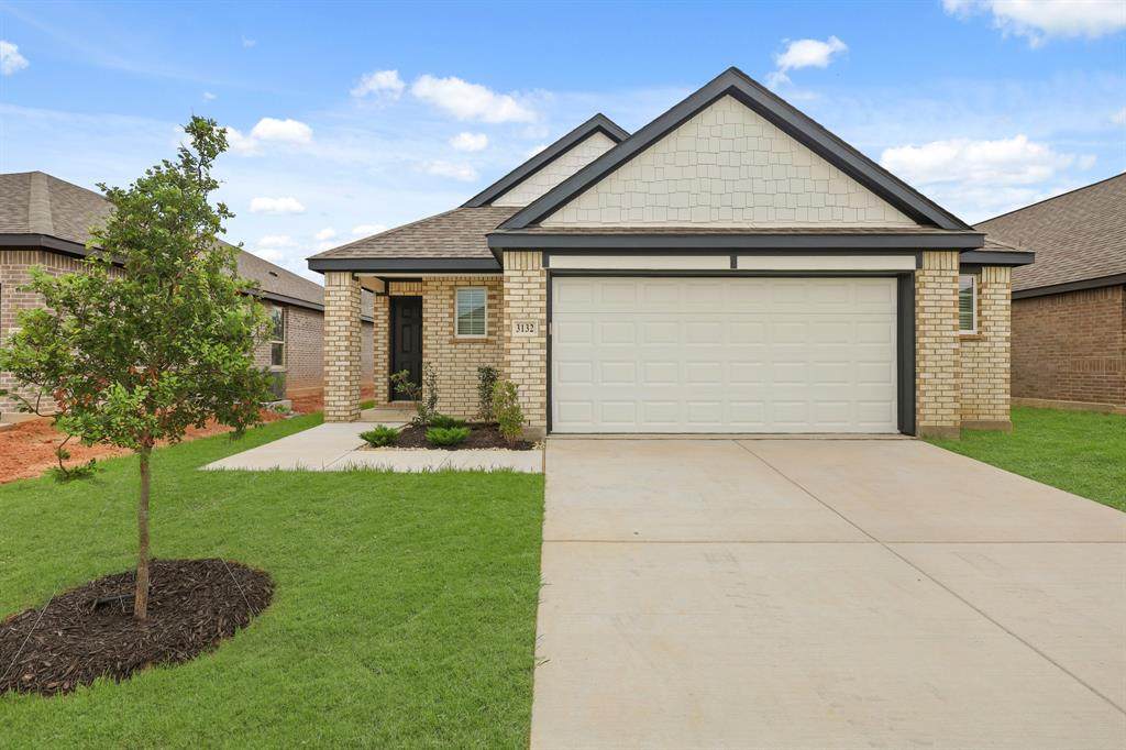 3132 Manchester Drive - Photo 1