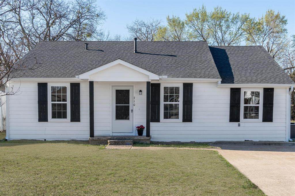 710 Elm Street - Photo 1