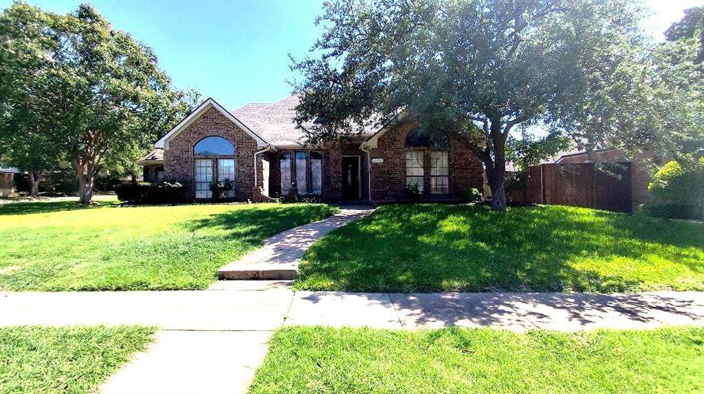 2128 Usa Drive - Photo 1