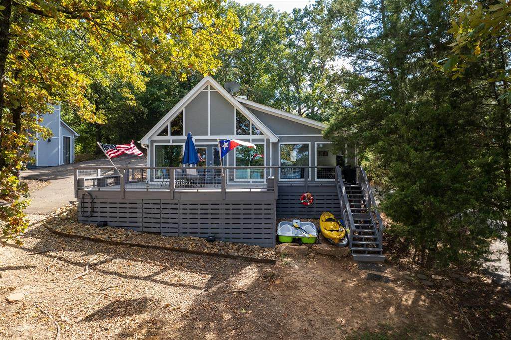 108 Barker Creek Drive - Photo 1