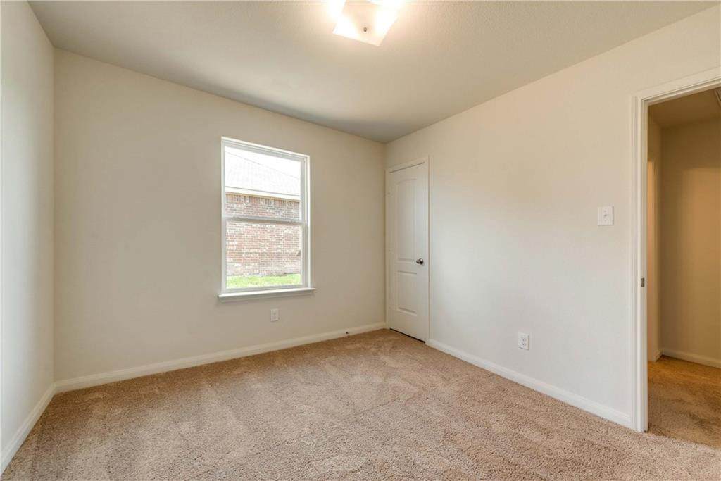 2713 Dustin Trail - Photo 1