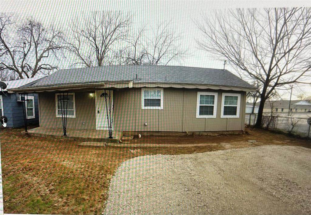 2112 Bond Street - Photo 1