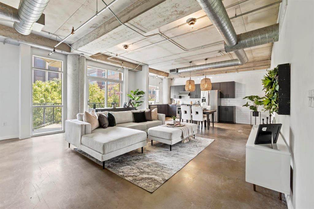 1001 Belleview Street - Photo 1