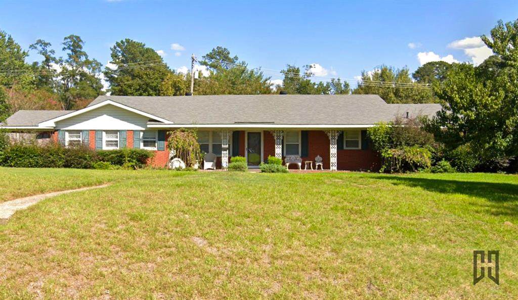 1100 Louisiana Avenue - Photo 1