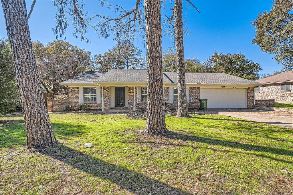 808 Stratford Drive - Photo 1