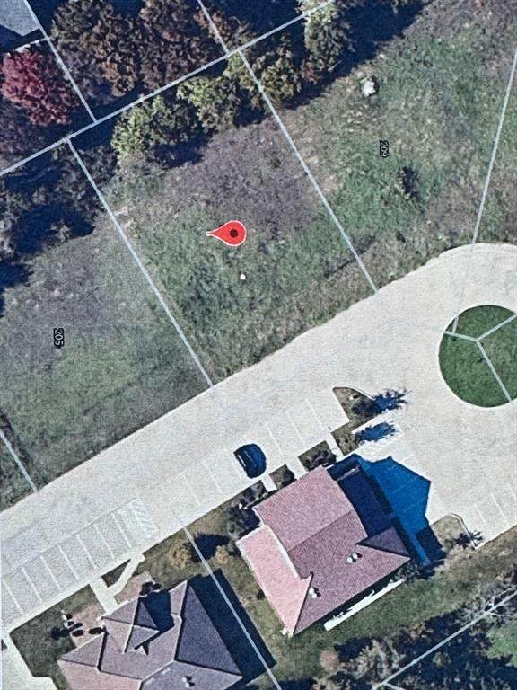 207 Debbie Lane - Photo 1