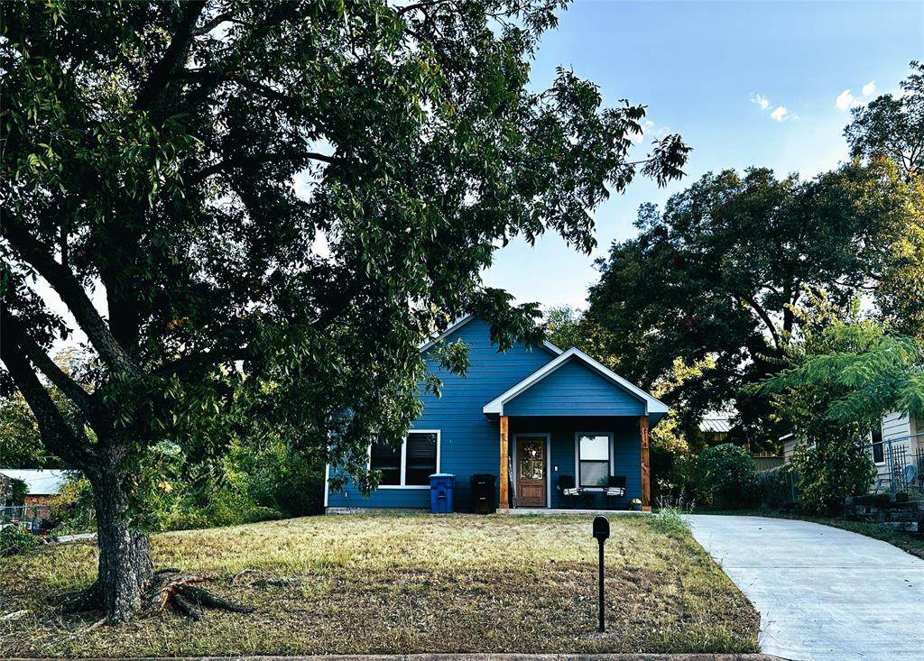 114 Walker Street - Photo 1