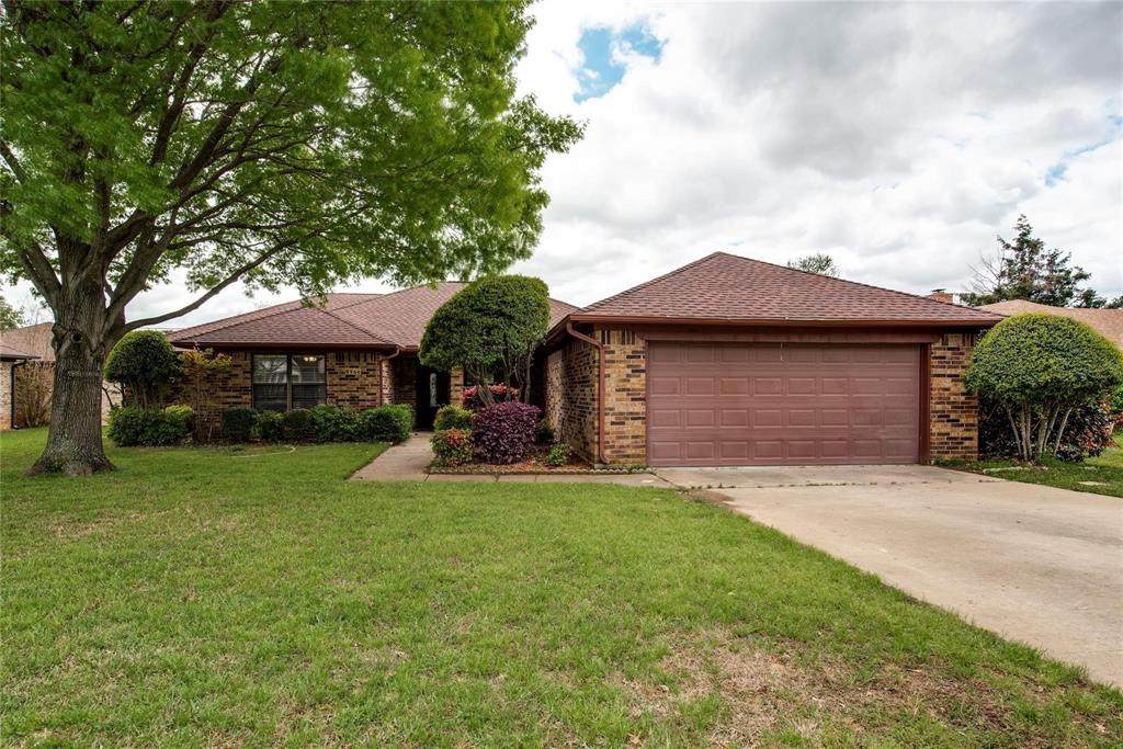 8966 Hialeah Circle - Photo 1