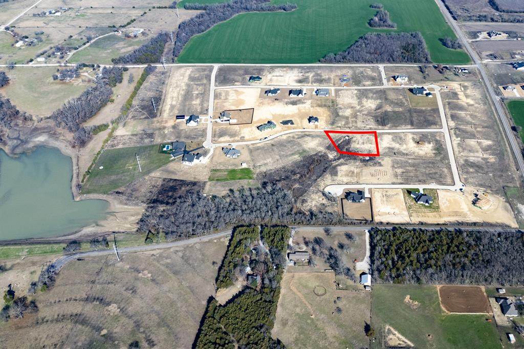 3011 President Row - Photo 1