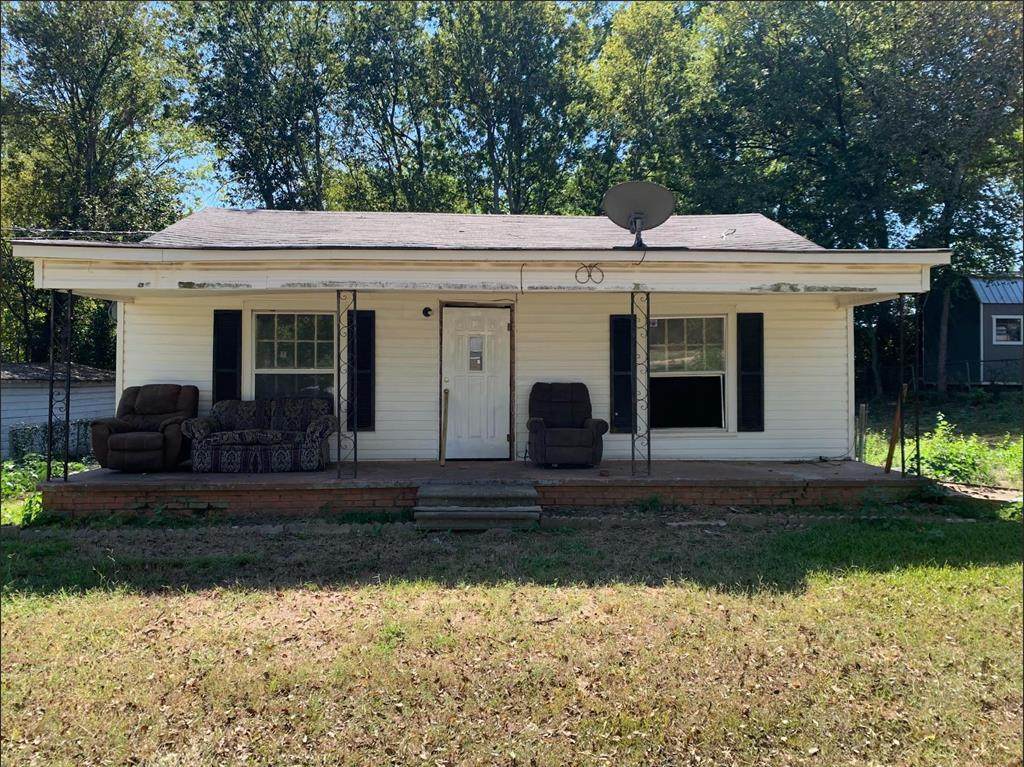 541 Goshen Street - Photo 1