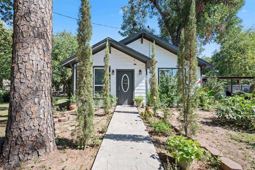 501 Austin Street - Photo 1