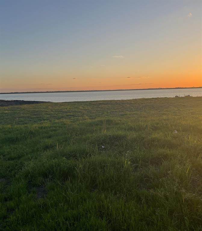 2006 Noe Boulevard - Photo 1