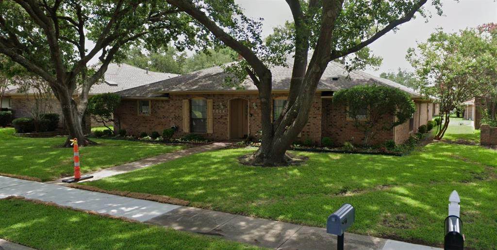 2206 Blue Cypress Drive - Photo 1