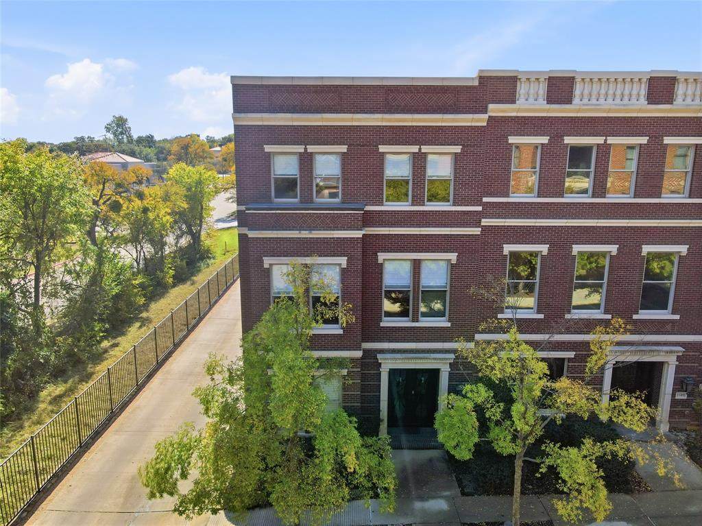 1591 Main Street - Photo 1