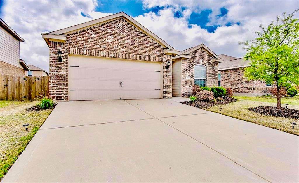 111 Rebel Road - Photo 1