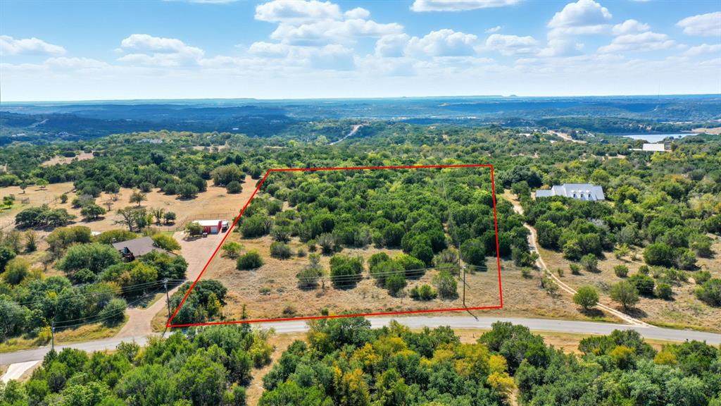 3240 Skyline Drive - Photo 1