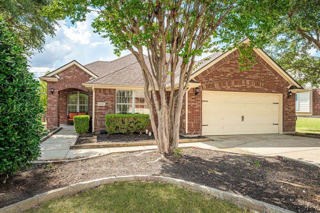 5201 Lake Bend Drive - Photo 1