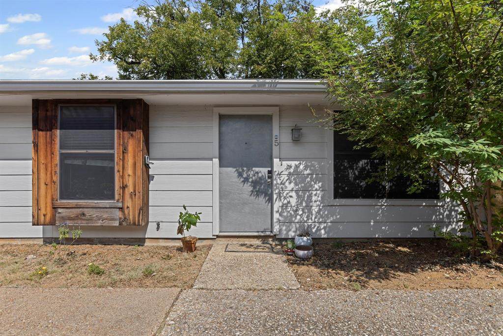 1405 Speight Avenue - Photo 1