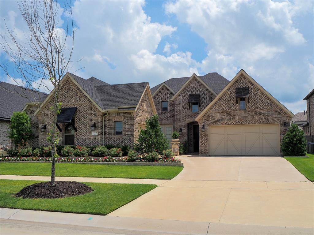 1310 Sunflower Avenue - Photo 1