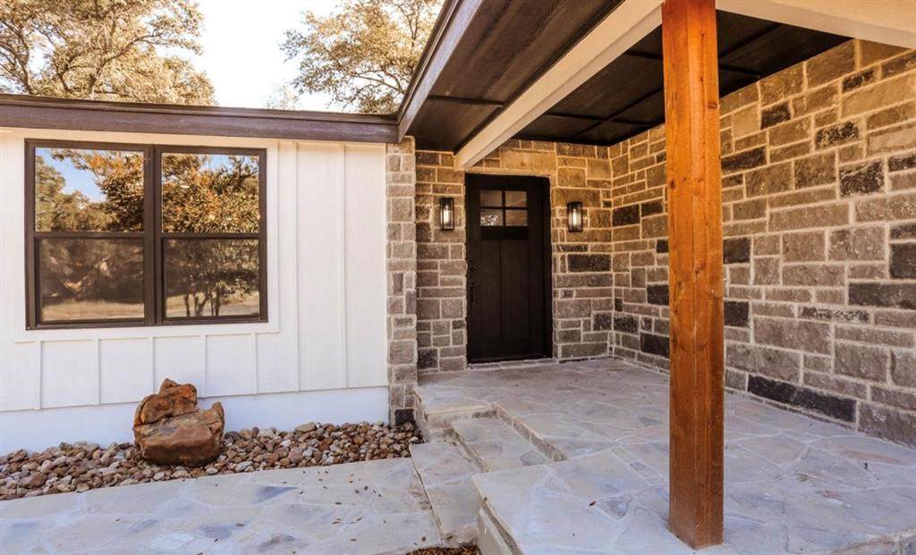 3908 Glenwood Drive - Photo 1