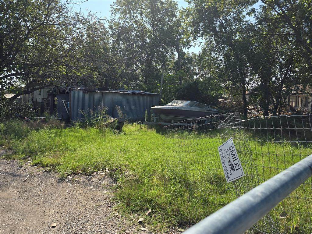 2379 County Road 900 - Photo 1