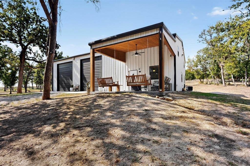 4005 Fm 51 - Photo 1