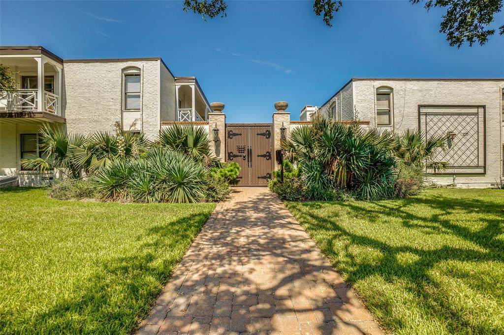 5919 University Boulevard - Photo 1