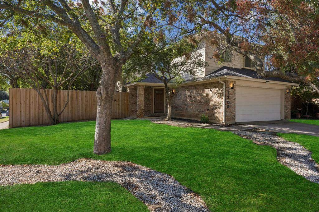 1308 Boardwalk Street - Photo 1